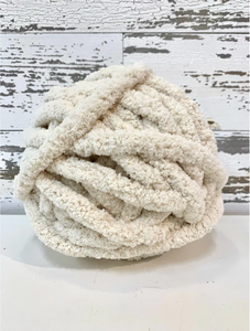 May 03 at 6pm | Hand Knit Chunky Blanket Workshop