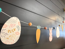 March 05 at 6pm | Easter Banner Workshop