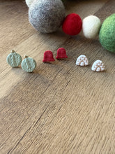 December 05 at 6pm | Holiday Clay Earring Workshop