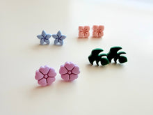 May 07 at 6pm | Spring Flower Clay Earring Workshop