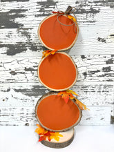 November 13 at 6pm | Reversible Wood Slice Pumpkin/Snowman Workshop