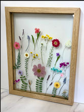 April 16 at 6pm | Pressed Flower Art Workshop